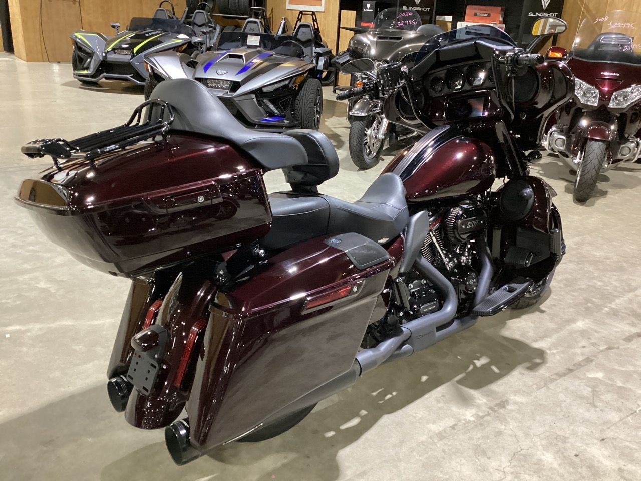 2019 Harley-Davidson CVO™ Street Glide® in Foxboro, Massachusetts - Photo 6