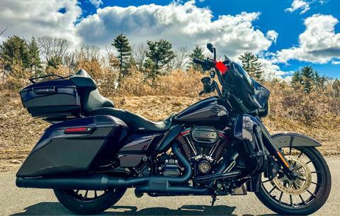 2019 Harley-Davidson CVO™ Street Glide® in Foxboro, Massachusetts - Photo 32