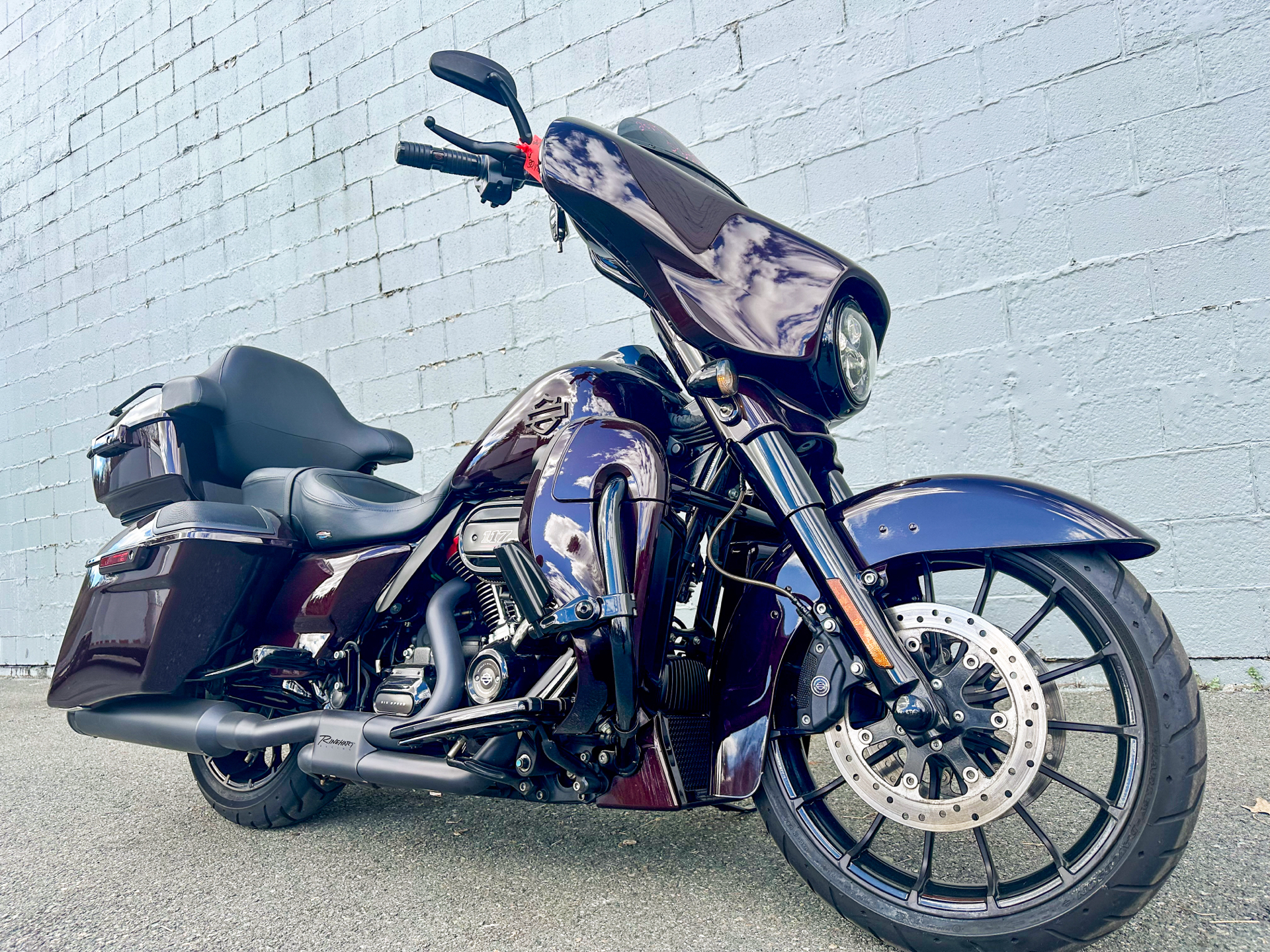 2019 Harley-Davidson CVO™ Street Glide® in Foxboro, Massachusetts - Photo 36