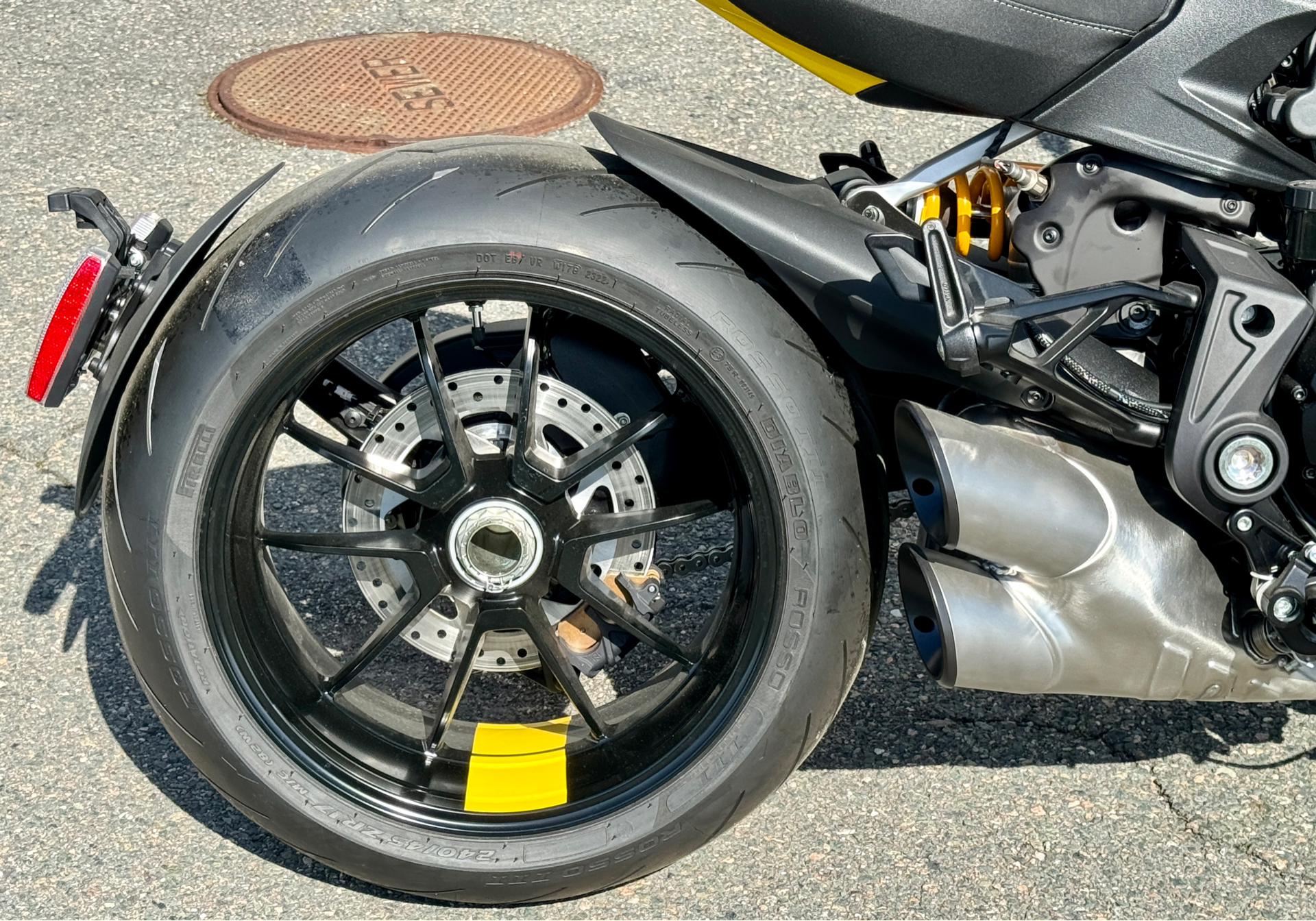 2023 Ducati Diavel 1260 S in Foxboro, Massachusetts - Photo 25