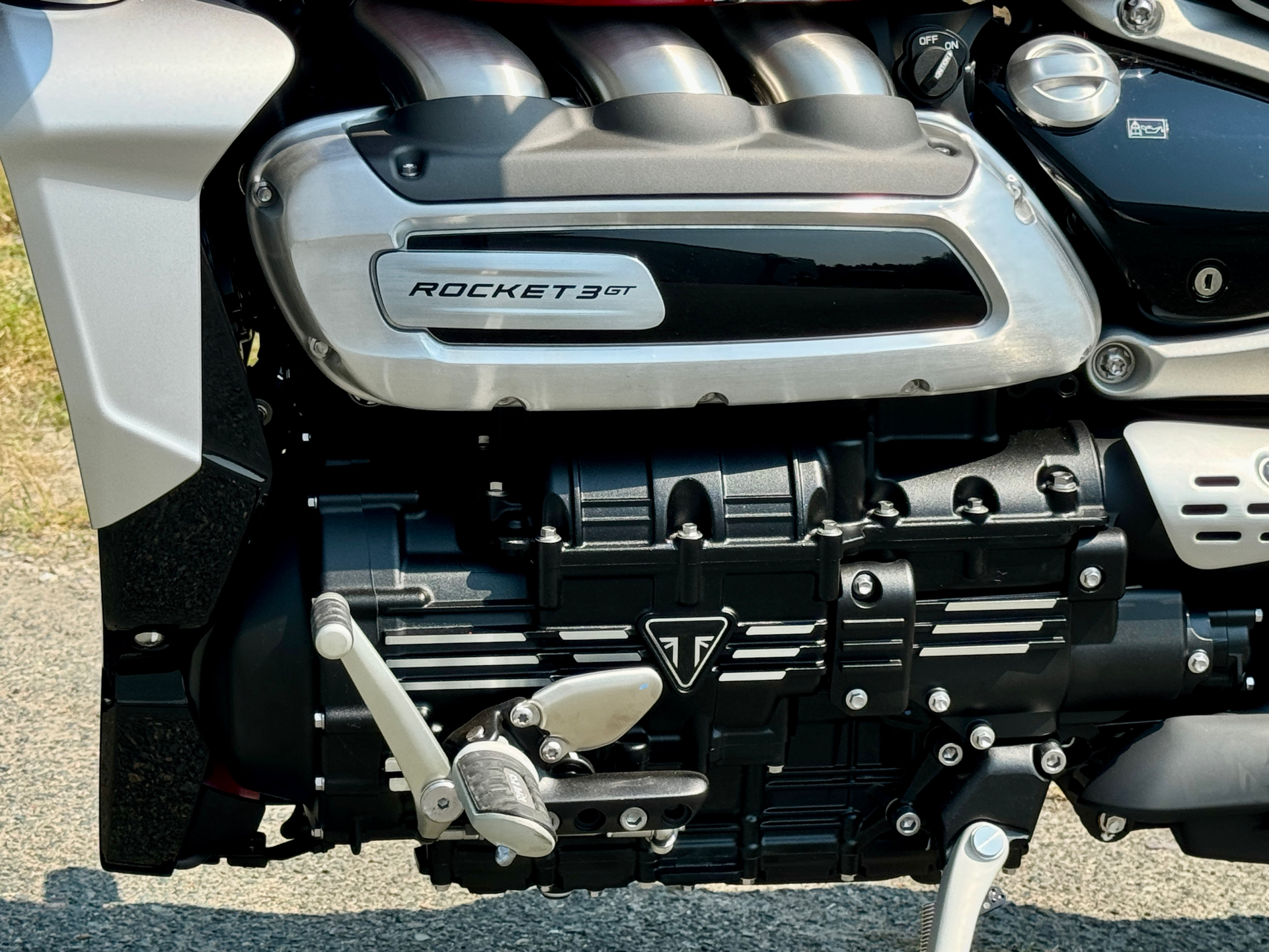 2023 Triumph Rocket 3 GT Chrome Edition in Foxboro, Massachusetts - Photo 16