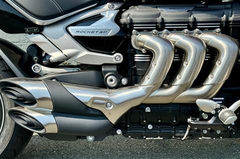 2023 Triumph Rocket 3 GT Chrome Edition in Foxboro, Massachusetts - Photo 4