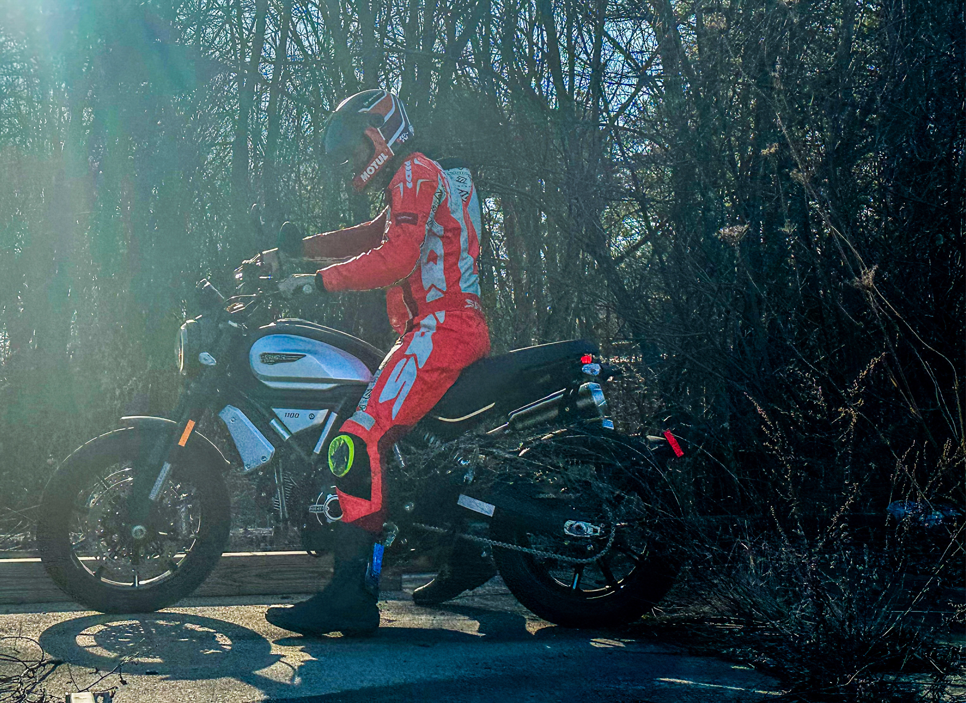 2022 Ducati Scrambler 1100 Dark PRO in Foxboro, Massachusetts - Photo 21
