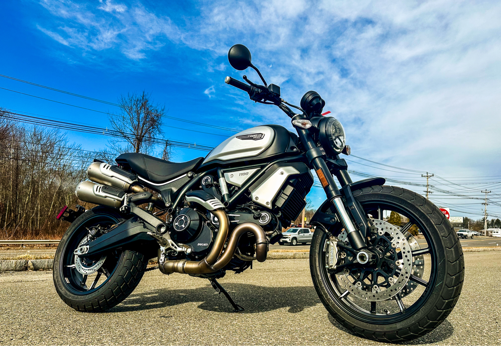 2022 Ducati Scrambler 1100 Dark PRO in Foxboro, Massachusetts - Photo 33
