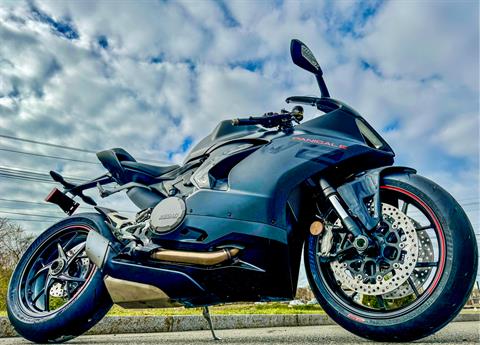 2024 Ducati Panigale V2 in Foxboro, Massachusetts - Photo 1