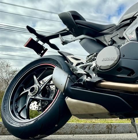 2024 Ducati Panigale V2 in Foxboro, Massachusetts - Photo 20