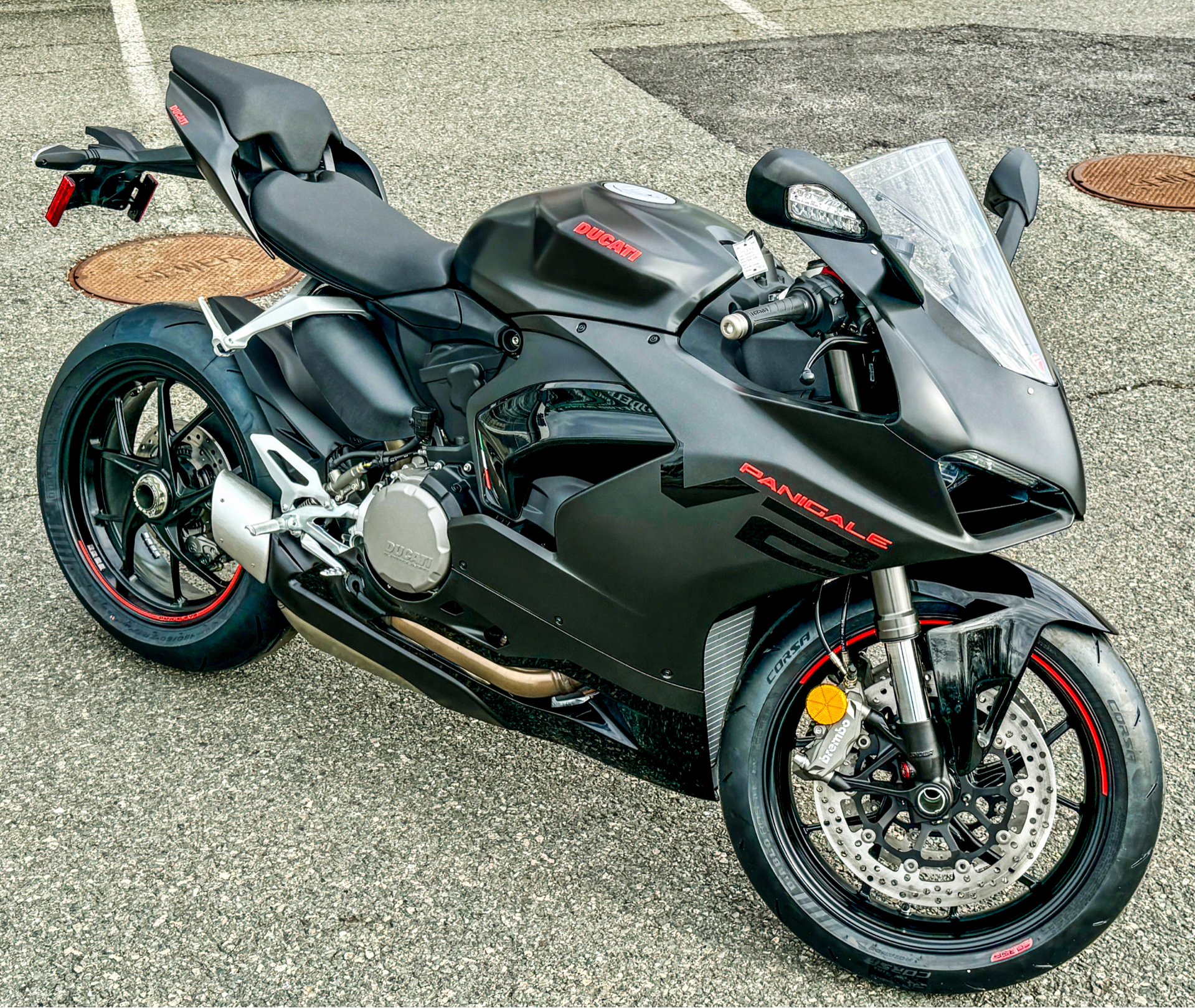 2024 Ducati Panigale V2 in Foxboro, Massachusetts - Photo 17