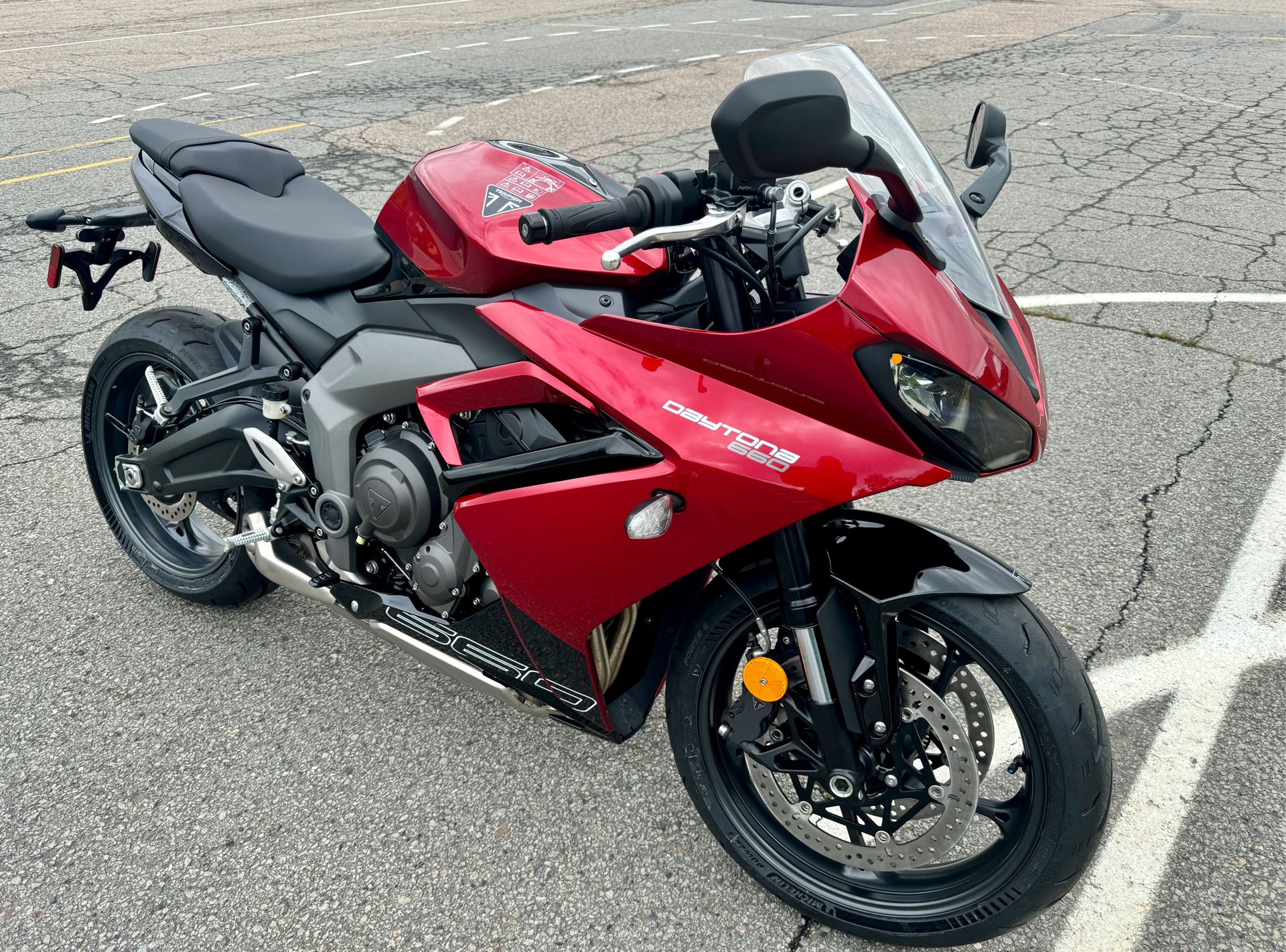 2025 Triumph Daytona 660 in Foxboro, Massachusetts - Photo 24