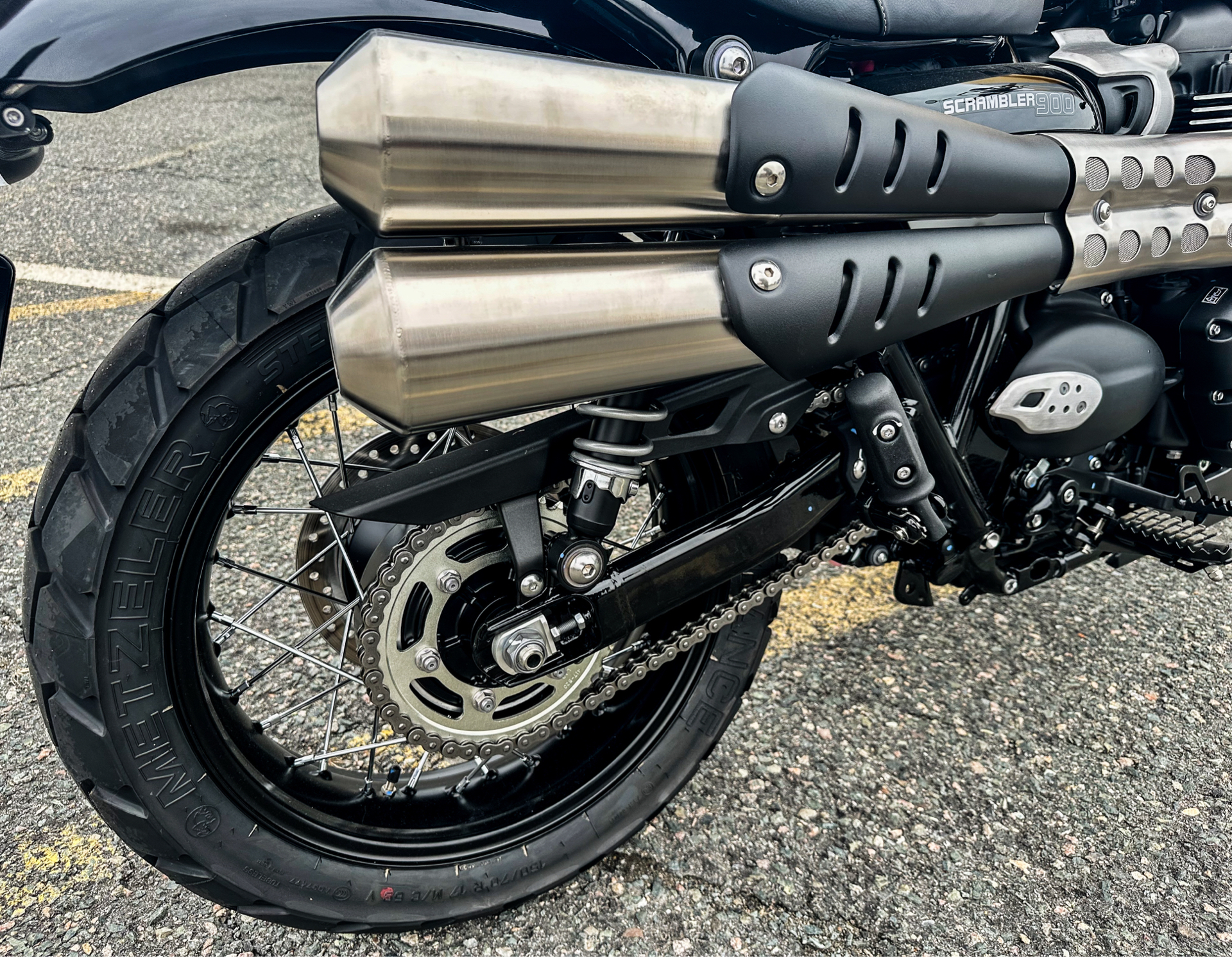 2024 Triumph Scrambler 900 in Foxboro, Massachusetts - Photo 12