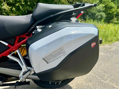 2024 Ducati Multistrada V4 S Travel & Radar in Foxboro, Massachusetts - Photo 19