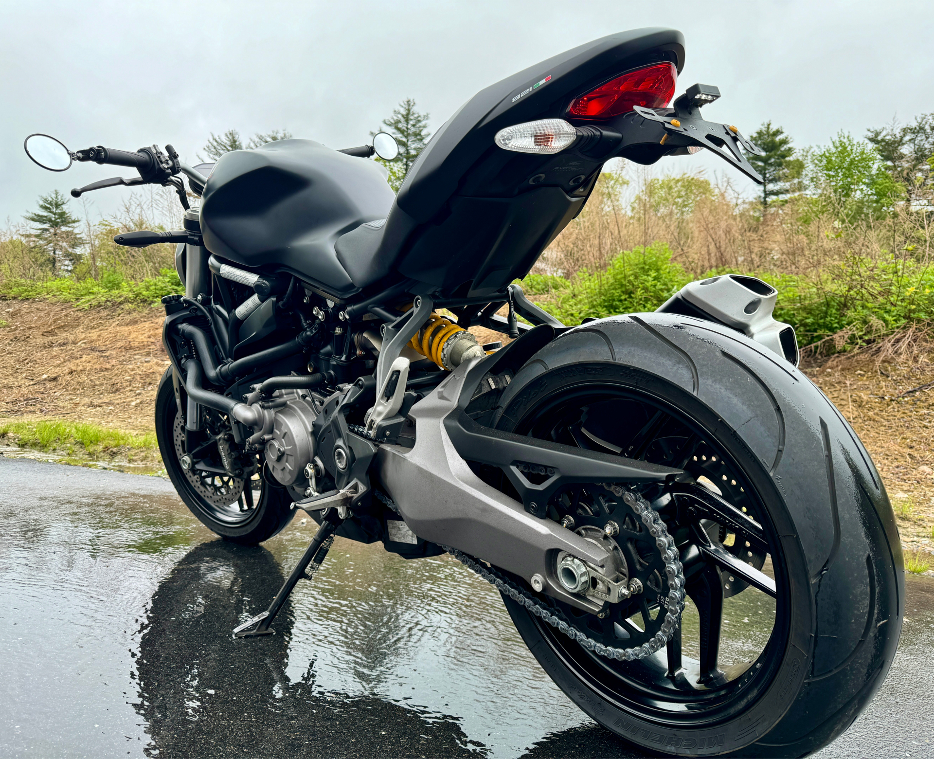 2019 Ducati Monster 821 in Foxboro, Massachusetts - Photo 2