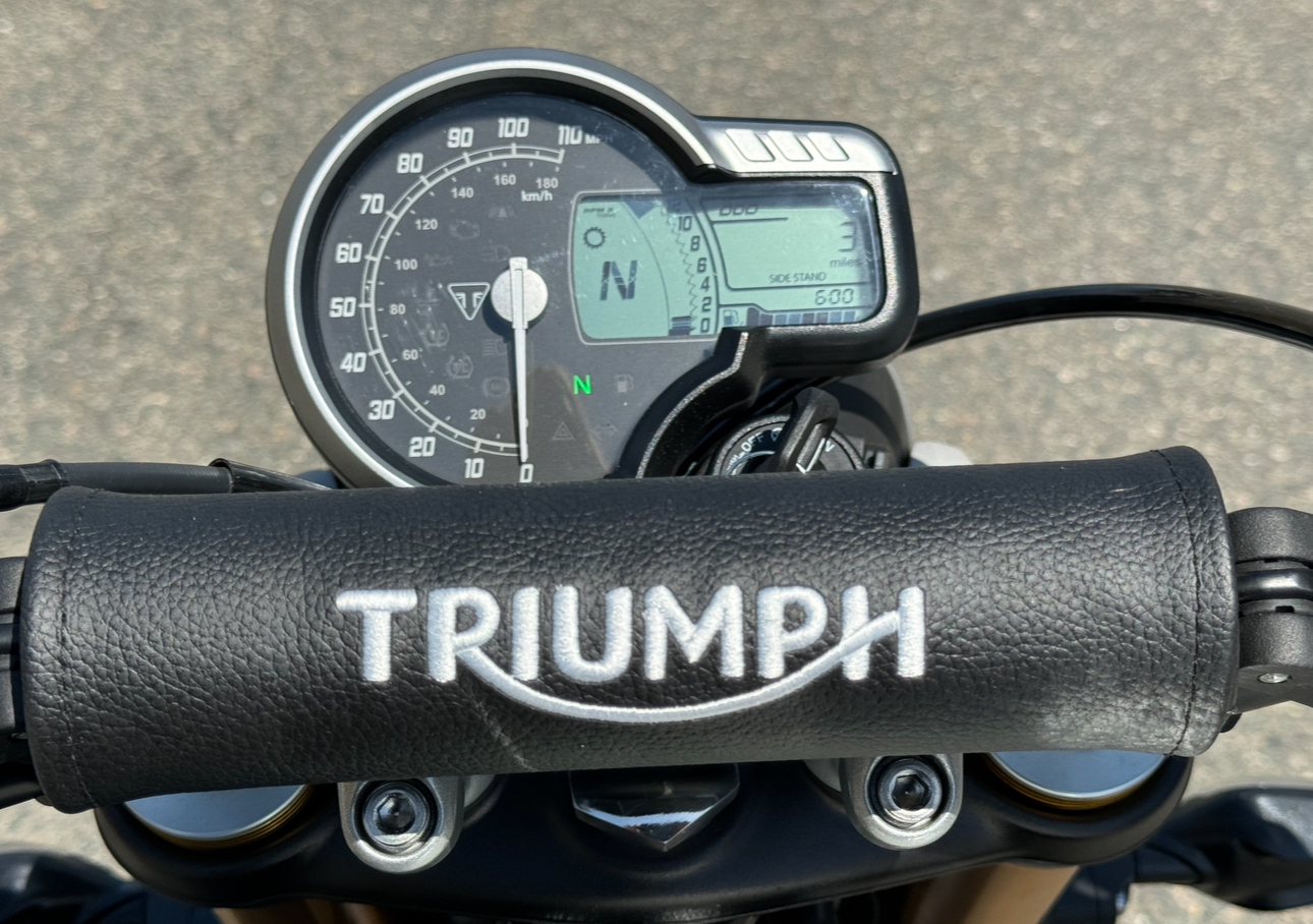 2024 Triumph Scrambler 400 X in Foxboro, Massachusetts - Photo 10