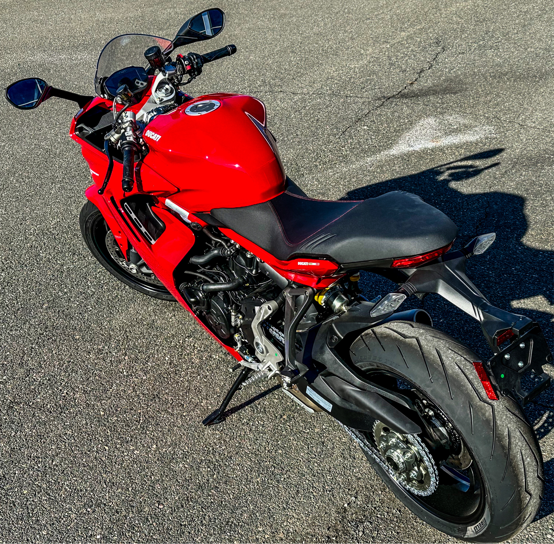 2024 Ducati SuperSport 950 in Foxboro, Massachusetts - Photo 9