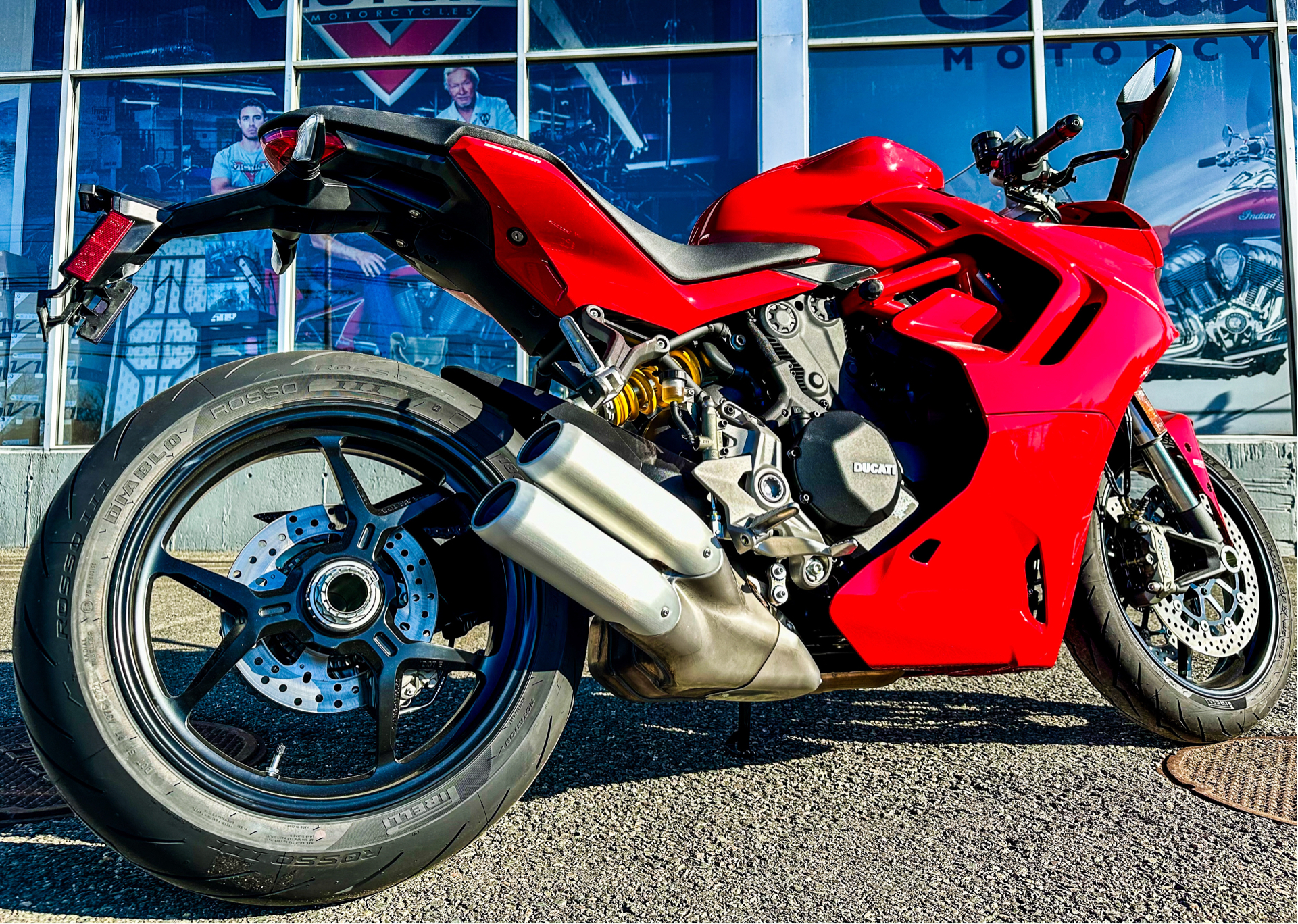 2024 Ducati SuperSport 950 in Foxboro, Massachusetts - Photo 1