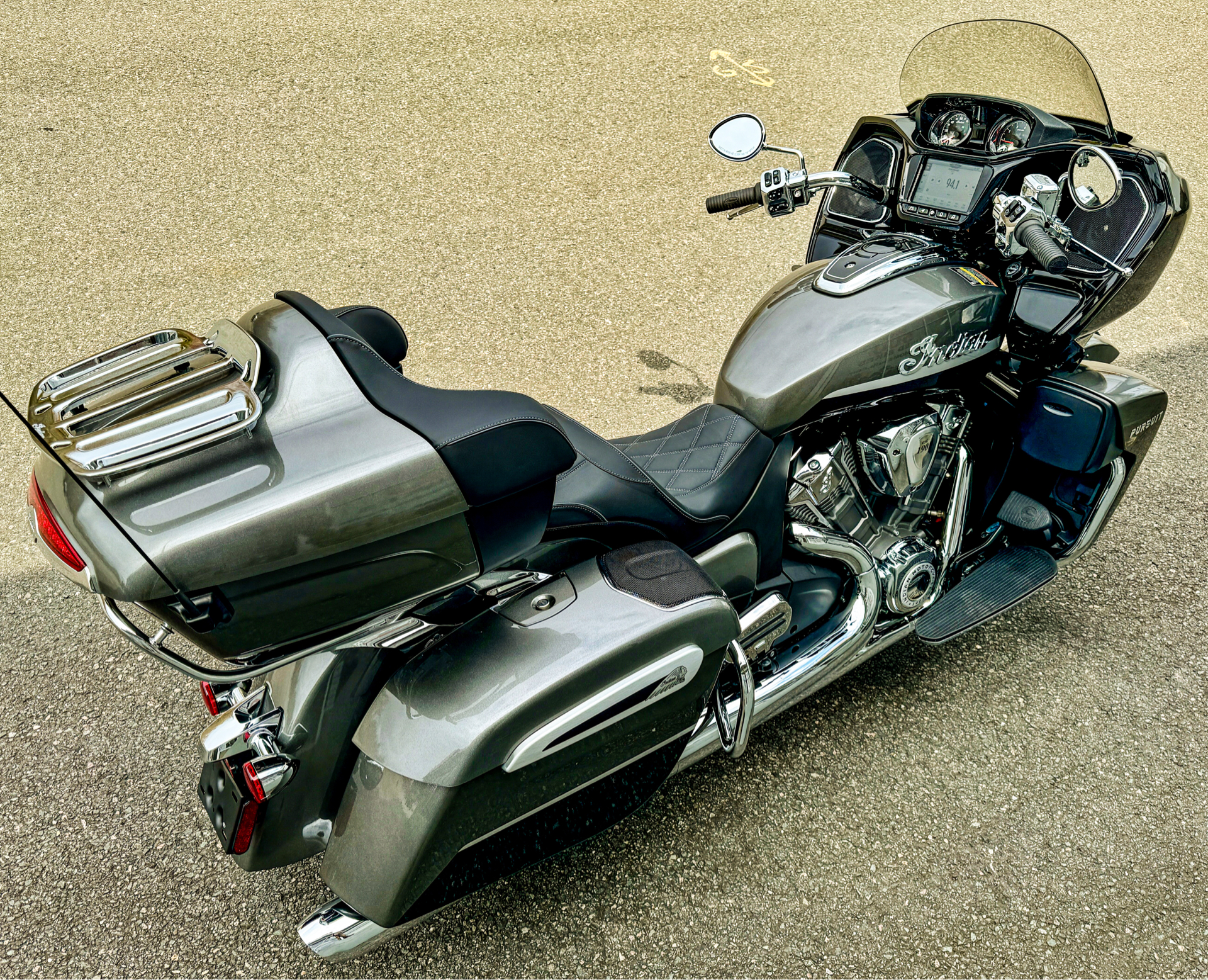2024 Indian Motorcycle Pursuit® Limited® with PowerBand Audio Package in Foxboro, Massachusetts - Photo 38