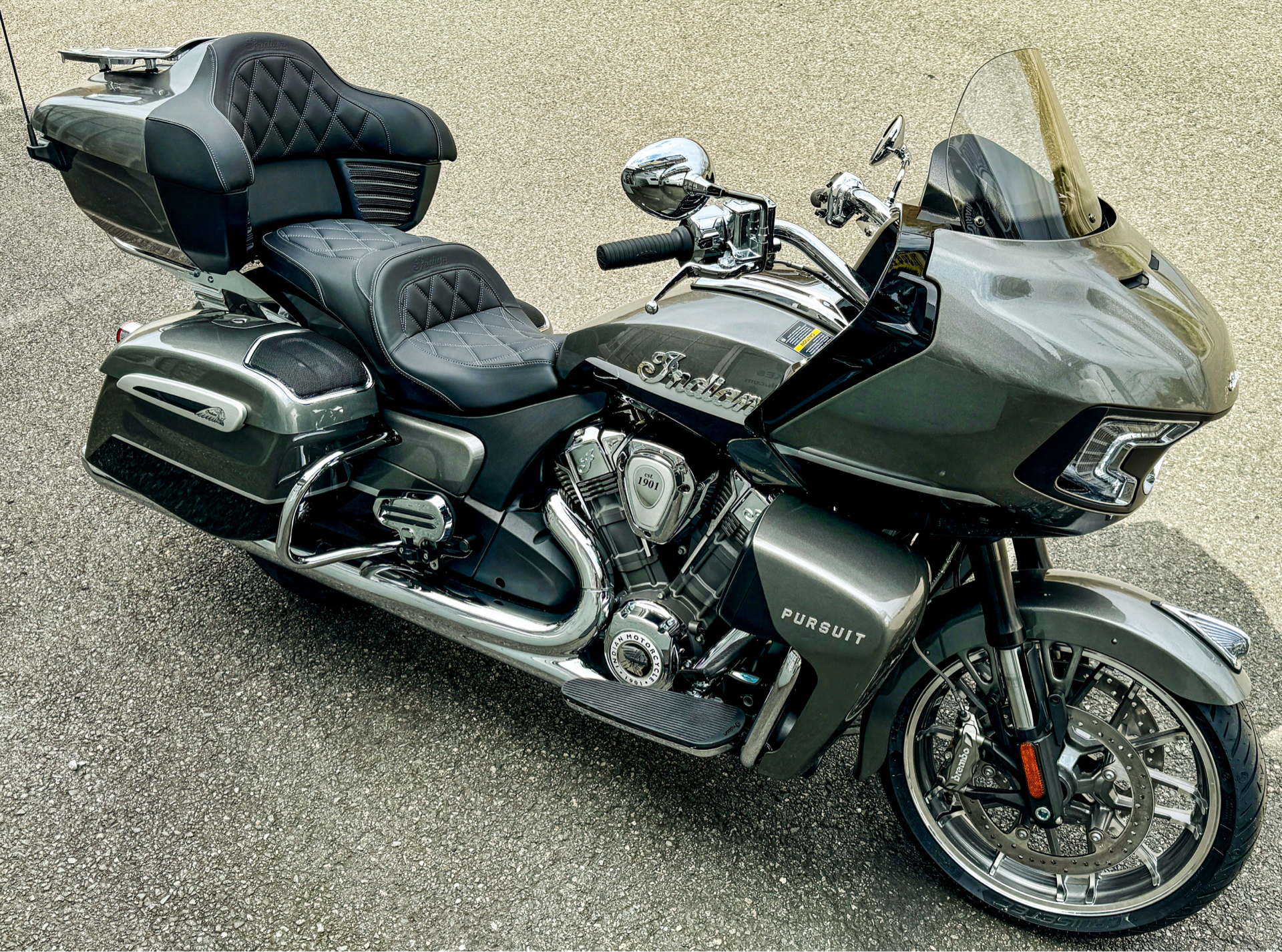 2024 Indian Motorcycle Pursuit® Limited® with PowerBand Audio Package in Foxboro, Massachusetts - Photo 36