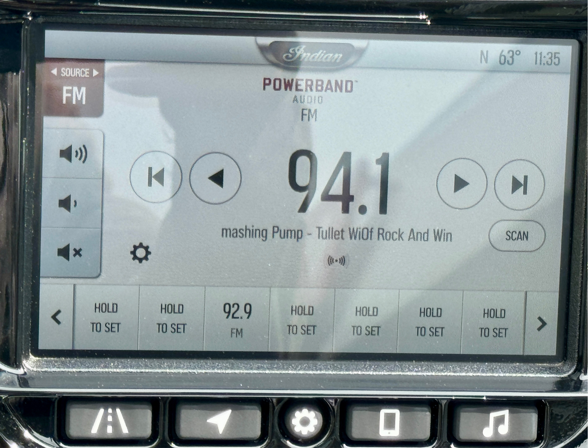 2024 Indian Motorcycle Pursuit® Limited® with PowerBand Audio Package in Foxboro, Massachusetts - Photo 49