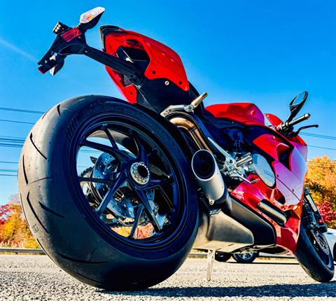 2025 Ducati Panigale V2 in Foxboro, Massachusetts - Photo 45