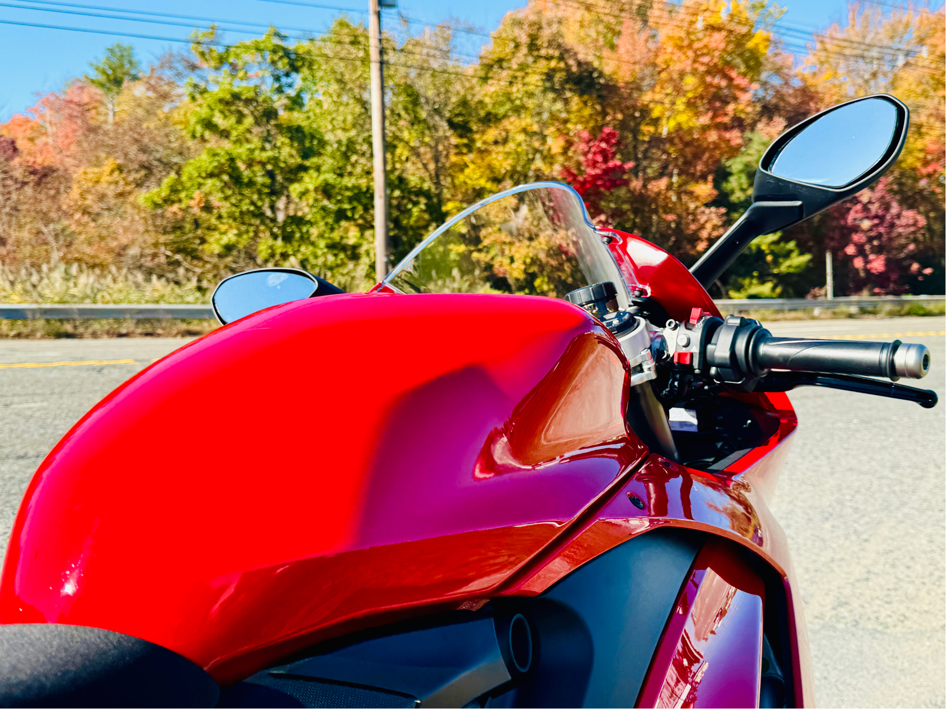 2025 Ducati Panigale V2 in Foxboro, Massachusetts - Photo 48