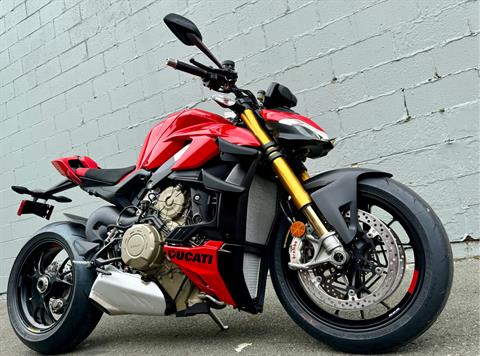 2024 Ducati Streetfighter V4 S in Foxboro, Massachusetts