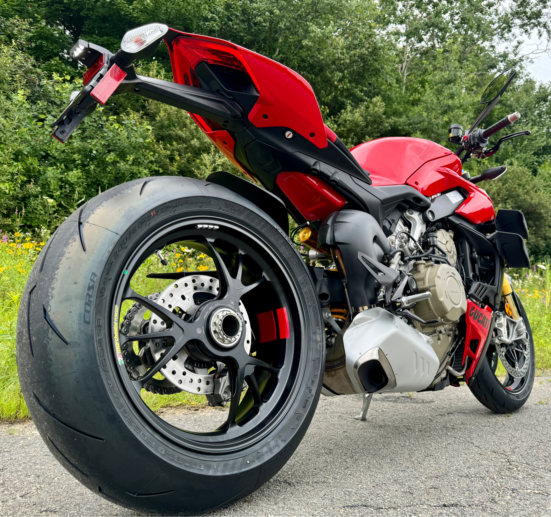 2024 Ducati Streetfighter V4 S in Foxboro, Massachusetts - Photo 44