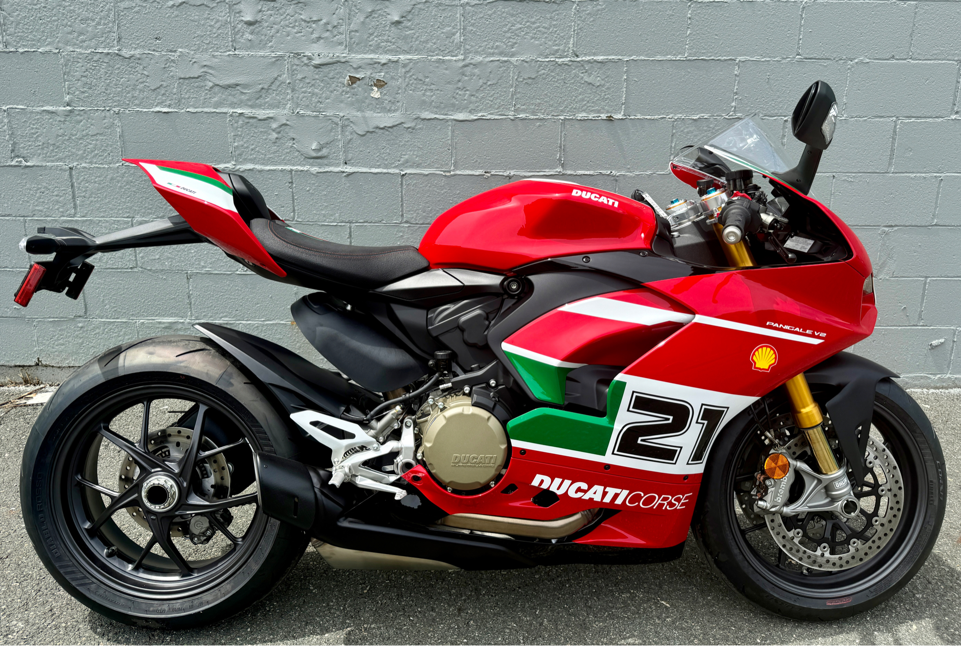 2024 Ducati Panigale V2 Bayliss 1st Championship 20th Anniversary in Foxboro, Massachusetts - Photo 43