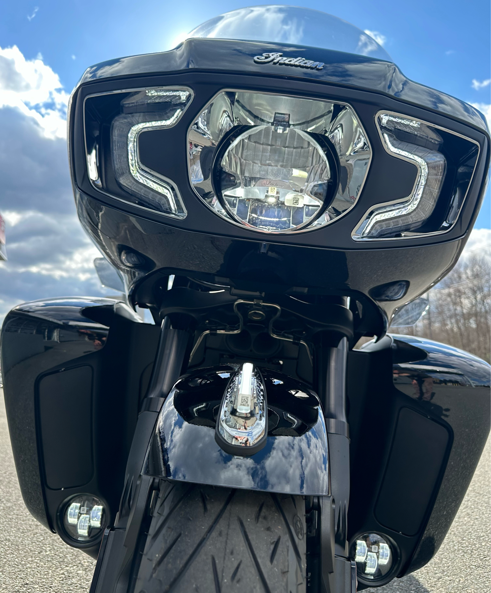 2023 Indian Motorcycle Pursuit® Limited with Premium Package in Foxboro, Massachusetts - Photo 3