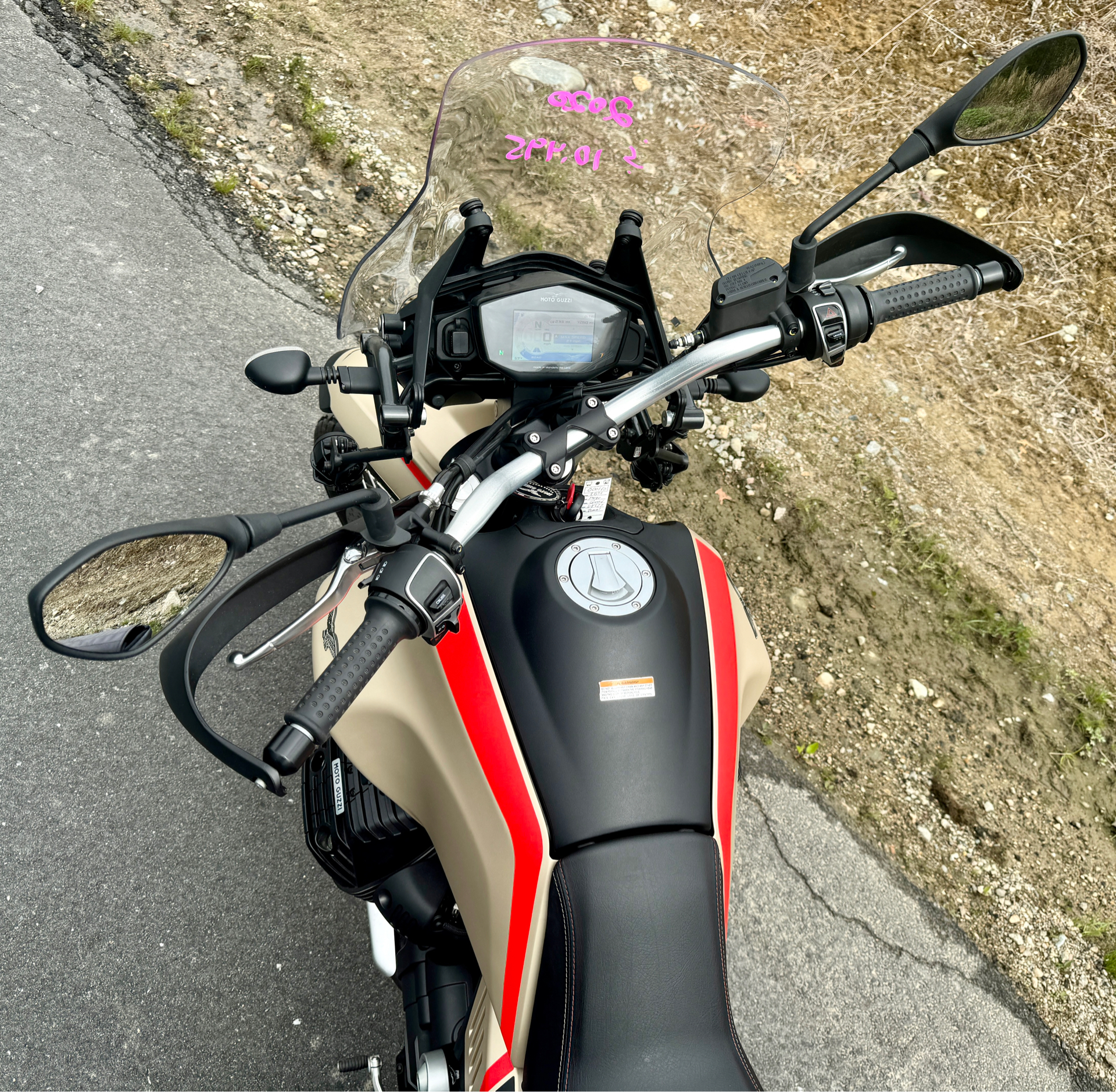 2020 Moto Guzzi V85 TT Travel in Foxboro, Massachusetts - Photo 20