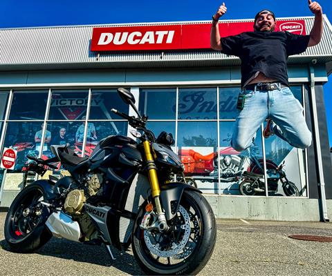 2024 Ducati Streetfighter V4 S in Foxboro, Massachusetts