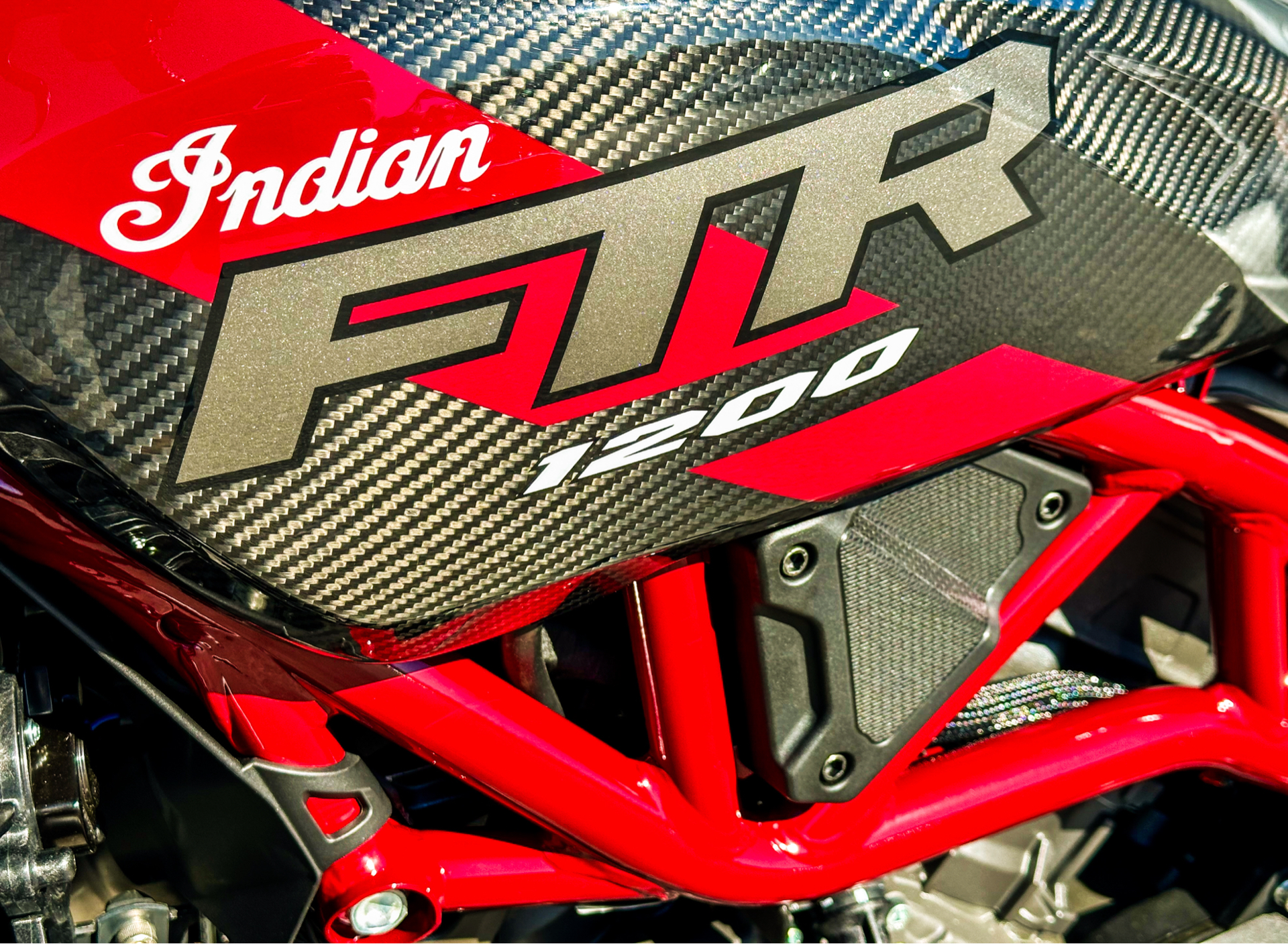 2024 Indian Motorcycle FTR R Carbon in Foxboro, Massachusetts - Photo 2