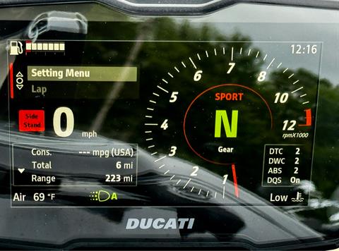 2024 Ducati Diavel V4 in Foxboro, Massachusetts - Photo 10