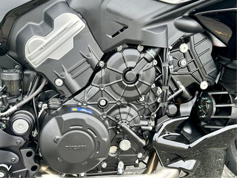 2024 Ducati Diavel V4 in Foxboro, Massachusetts - Photo 26