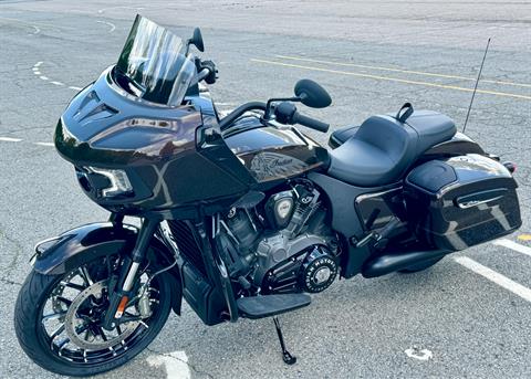 2024 Indian Motorcycle Challenger® Dark Horse® Icon with PowerBand Audio Package in Foxboro, Massachusetts - Photo 8
