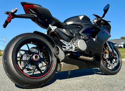 2025 Ducati Panigale V2 in Foxboro, Massachusetts - Photo 6