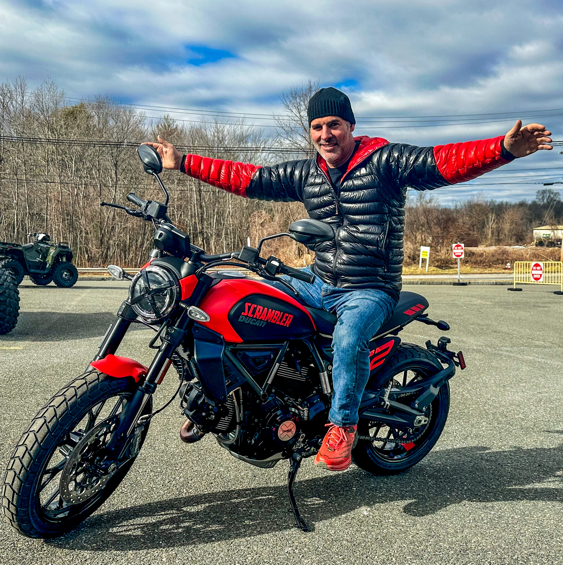 2024 Ducati Scrambler Full Throttle in Foxboro, Massachusetts - Photo 4