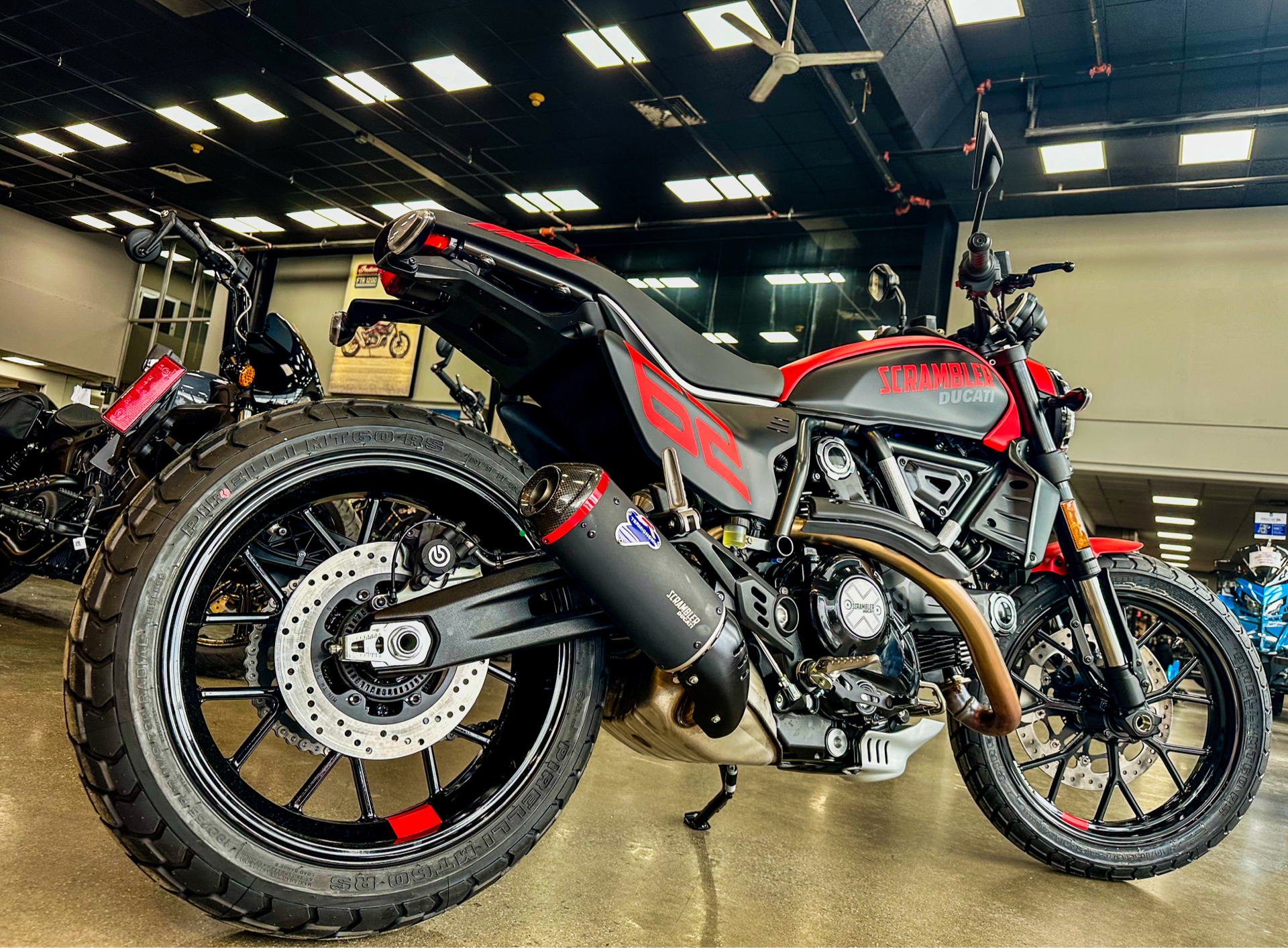 2024 Ducati Scrambler Full Throttle in Foxboro, Massachusetts - Photo 11