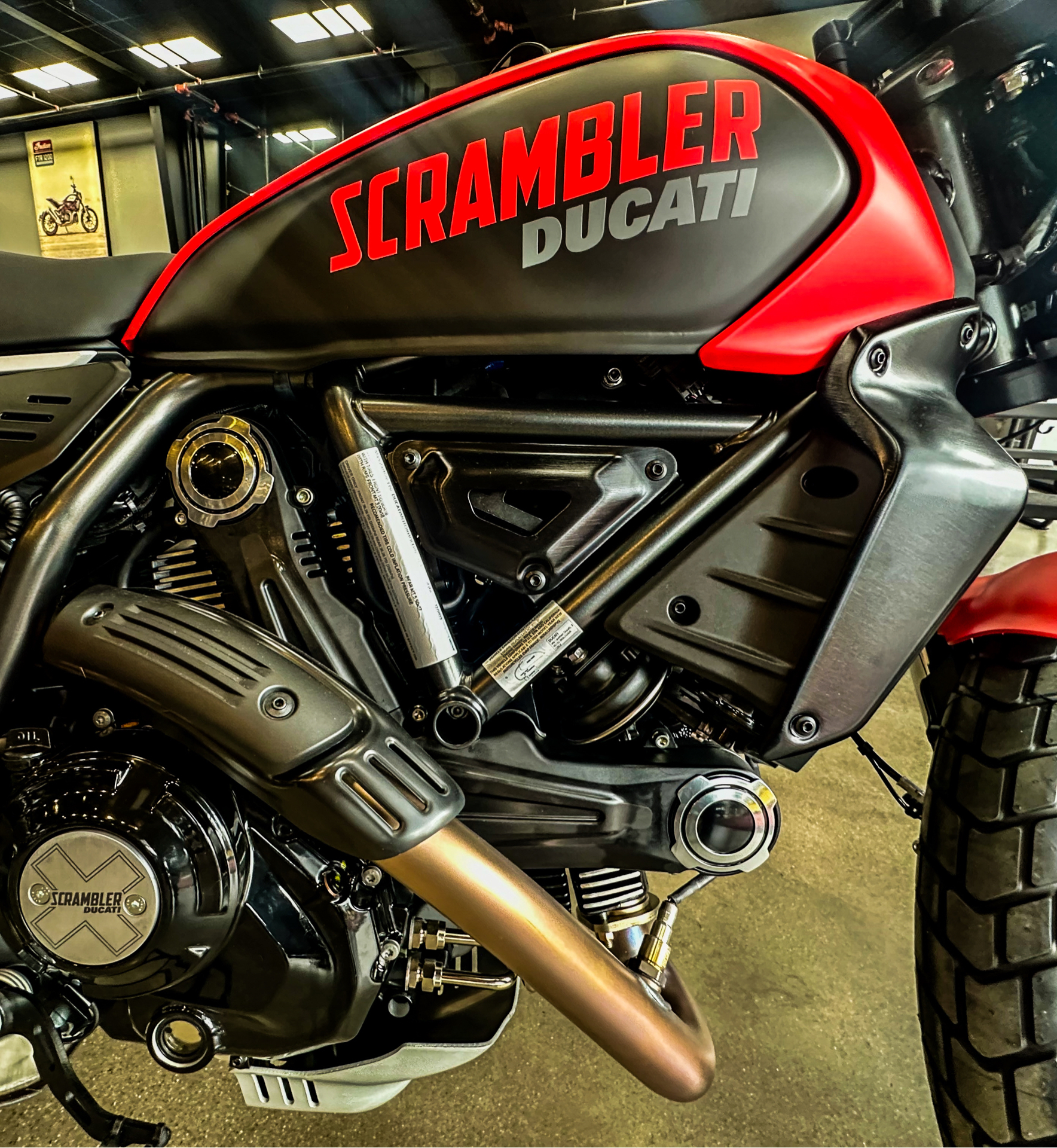 2024 Ducati Scrambler Full Throttle in Foxboro, Massachusetts - Photo 23