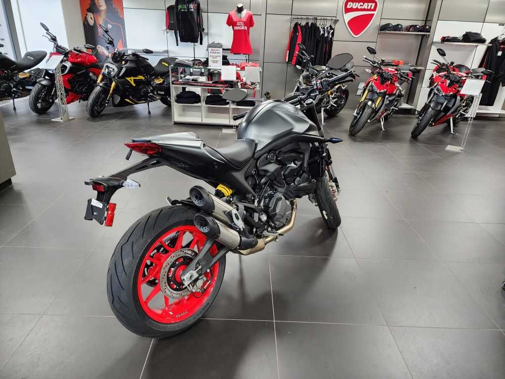 2023 Ducati Monster + in Foxboro, Massachusetts - Photo 10