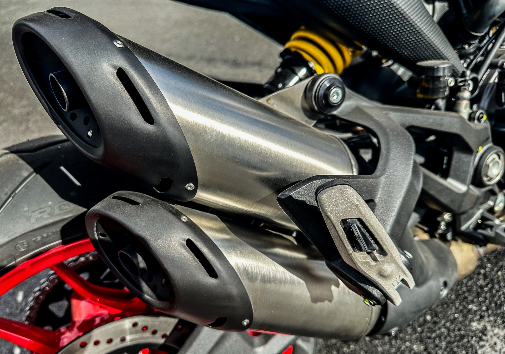 2023 Ducati Monster + in Foxboro, Massachusetts - Photo 22
