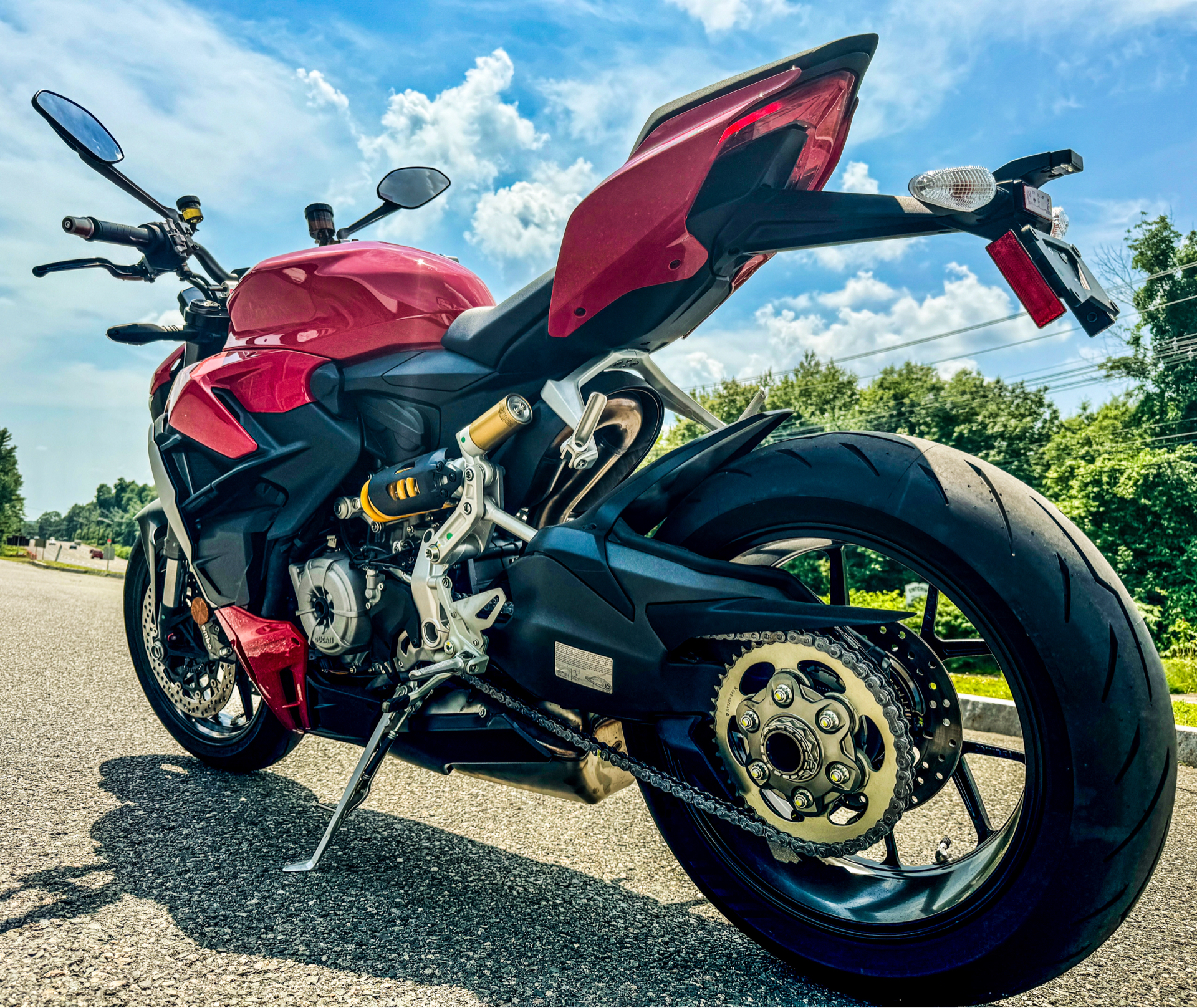 2024 Ducati Streetfighter V2 in Foxboro, Massachusetts - Photo 13