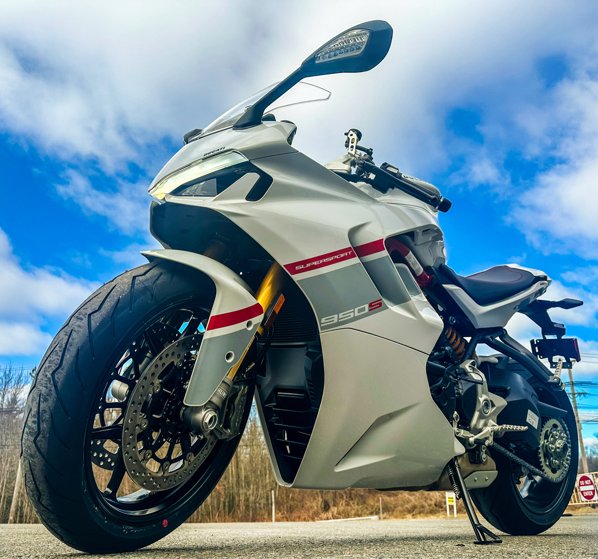 2024 Ducati SuperSport 950 S in Foxboro, Massachusetts - Photo 12