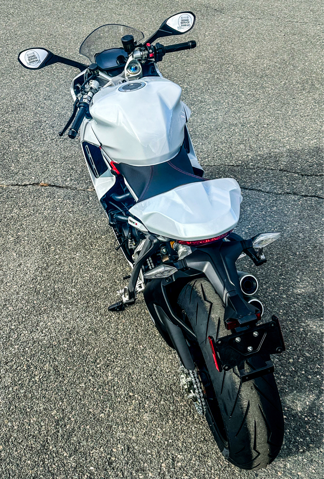 2024 Ducati SuperSport 950 S in Foxboro, Massachusetts - Photo 7