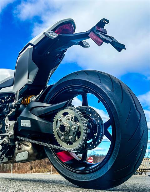 2024 Ducati SuperSport 950 S in Foxboro, Massachusetts - Photo 8
