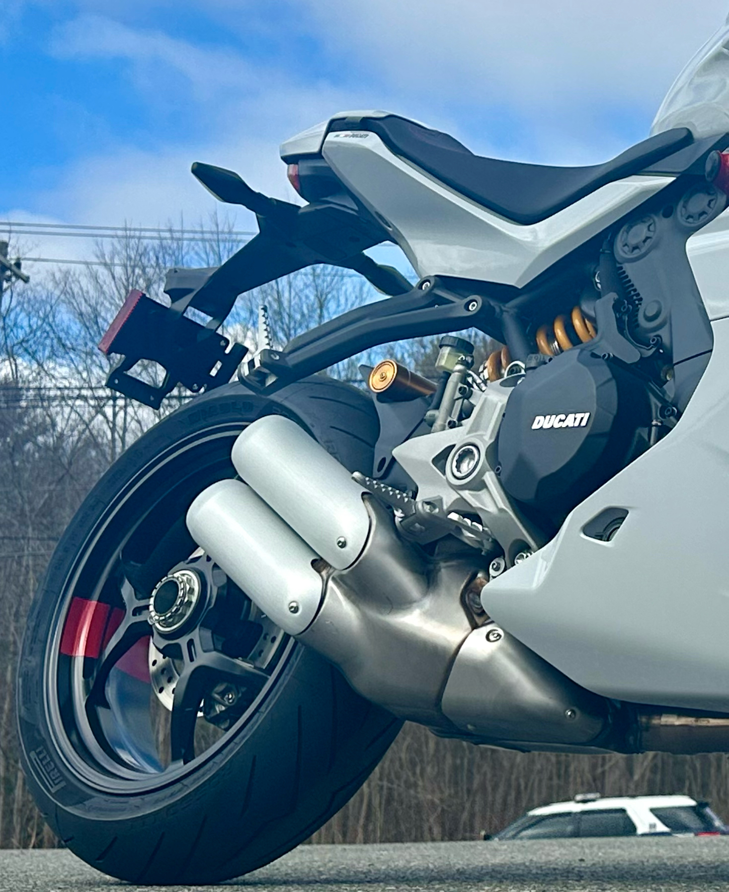 2024 Ducati SuperSport 950 S in Foxboro, Massachusetts - Photo 10