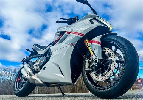2024 Ducati SuperSport 950 S in Foxboro, Massachusetts