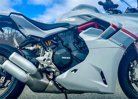 2024 Ducati SuperSport 950 S in Foxboro, Massachusetts - Photo 13