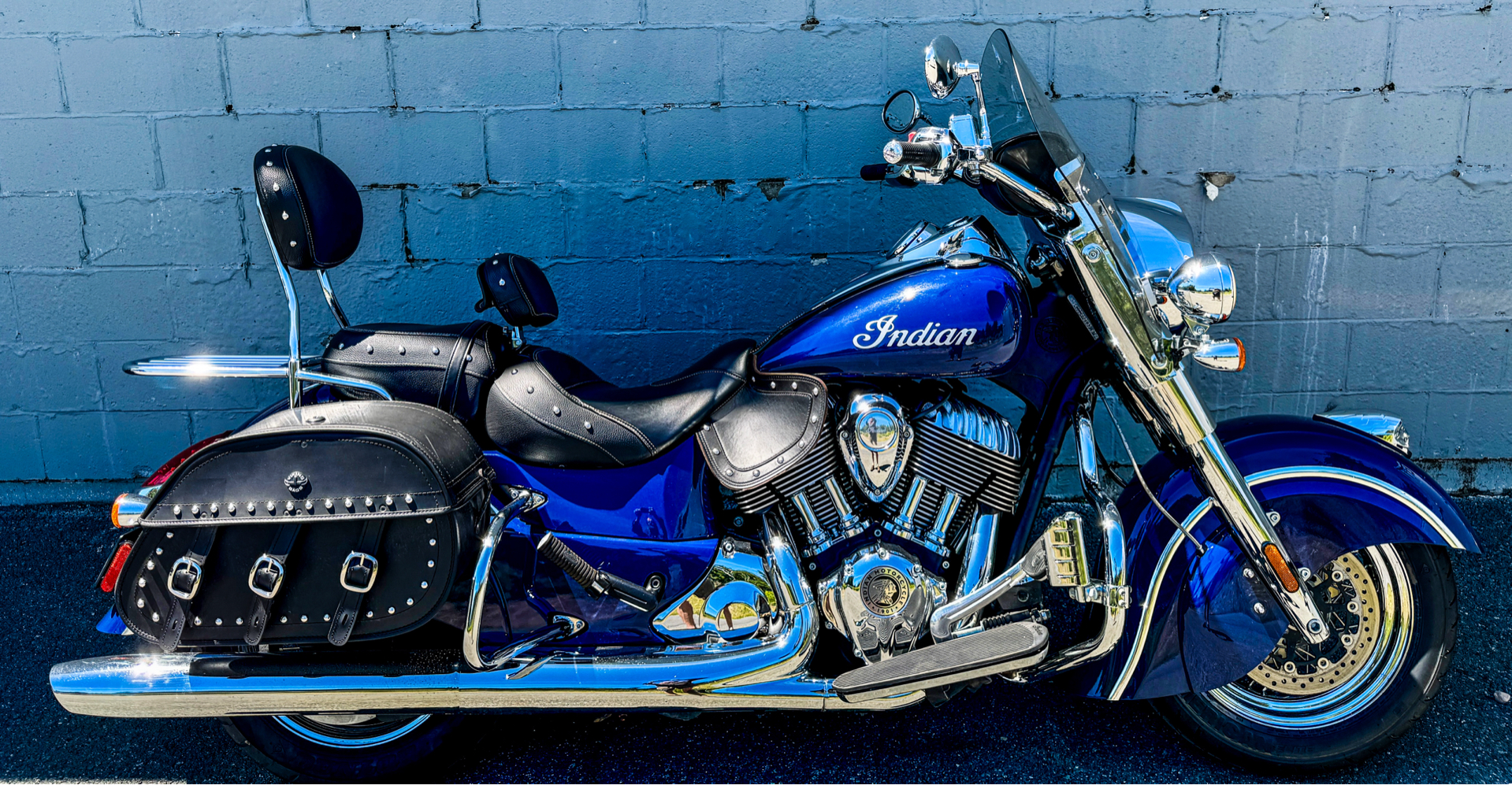 2014 Indian Motorcycle Chief® Classic in Foxboro, Massachusetts - Photo 3