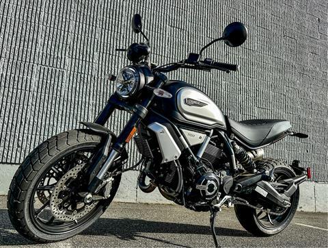 2023 Ducati Scrambler 1100 Dark PRO in Foxboro, Massachusetts - Photo 20