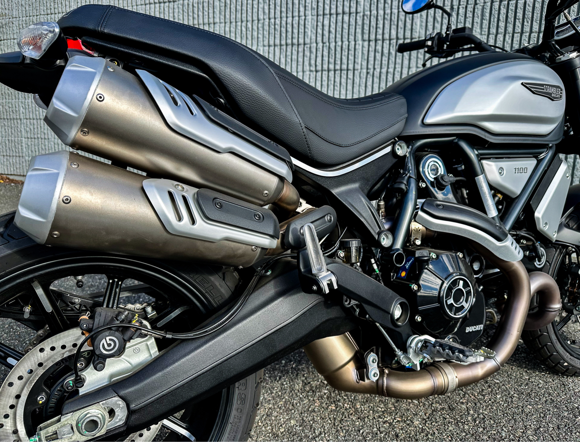 2023 Ducati Scrambler 1100 Dark PRO in Foxboro, Massachusetts - Photo 16