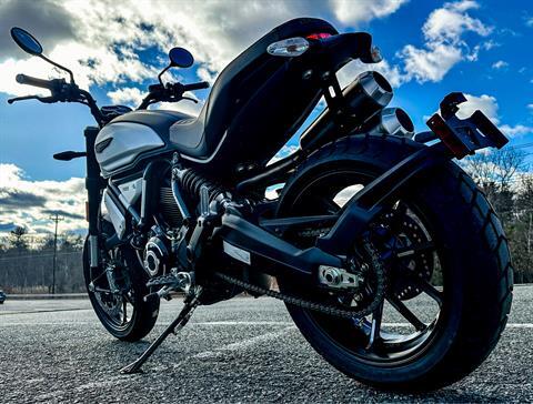 2023 Ducati Scrambler 1100 Dark PRO in Foxboro, Massachusetts - Photo 18